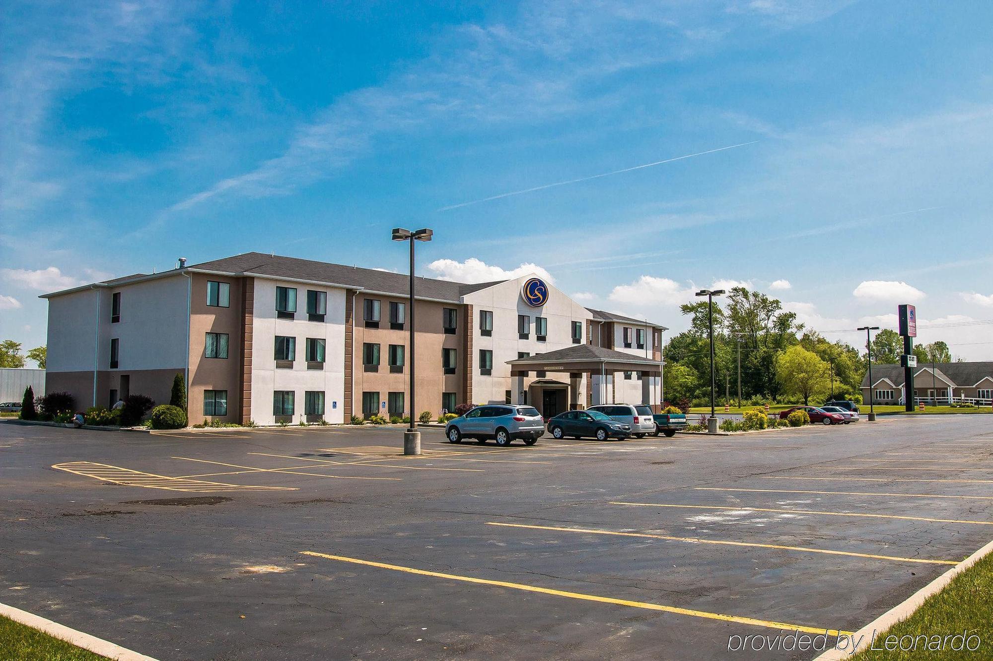 Comfort Suites South Haven Near I-96 Екстер'єр фото
